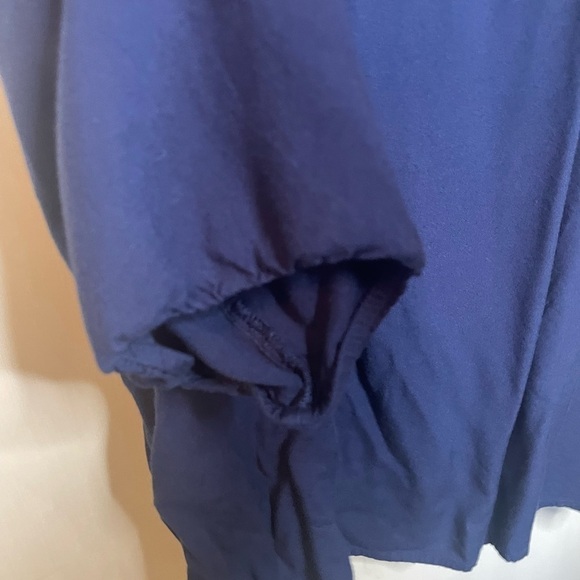 AVENUE - Women's 30/32 Blue Embroidered V-Neck Tunic Top - EUC - Picture 3 of 5